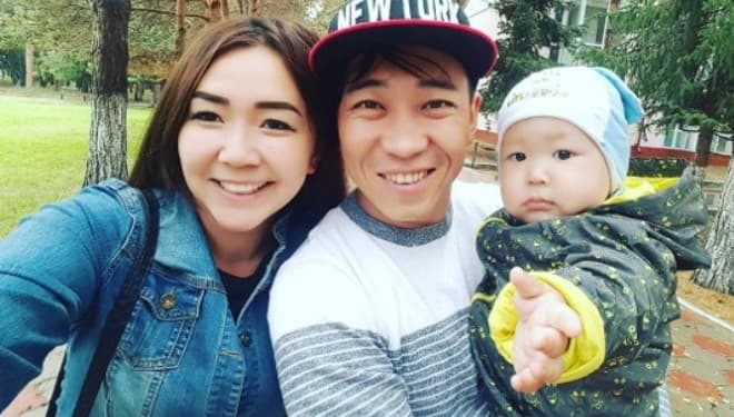 Ырчы Кайрат Примбердиевди жана анын үй-бүлөсүн өлтүрүп кетебиз деп коркутуп жатышат