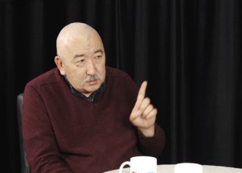 Исхак Масалиев: «Ким президент болуп келбесин, үй-бүлөсүн, жакындарын катуу кармашы керек»