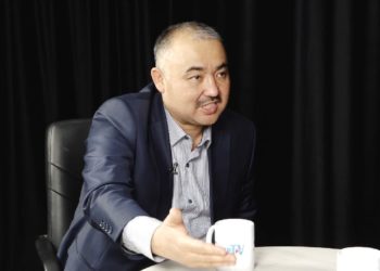 АНОНС! Нурлан Шакиев: «Жаңы бийликтин ичинен эң активдүү иштеп жатканы Ташиев»