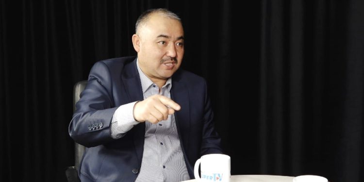 Нурлан Шакиев: «Бакиевге баарын ачык айтып, сындай алган эки гана адам бар болчу. Бири — Мадумаров, экинчиси — мен»