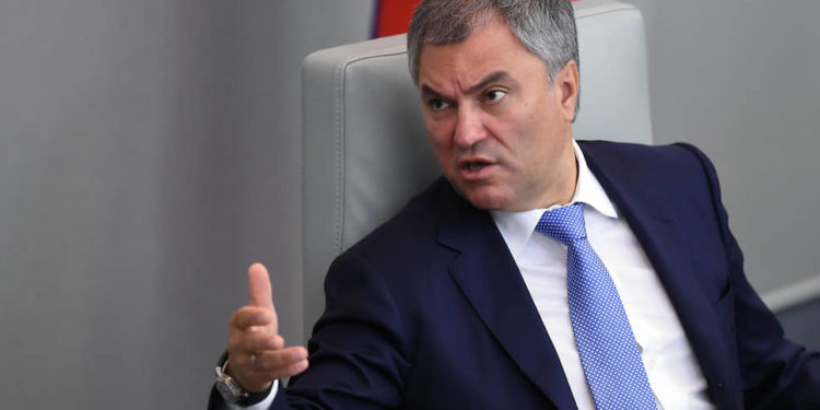 Орусиянын депутаты АКШ таза атаандаштыкта шайлоо өткөрүү жагынан Кыргызстан жана Казакстандан үйрөнүшү керек дейт