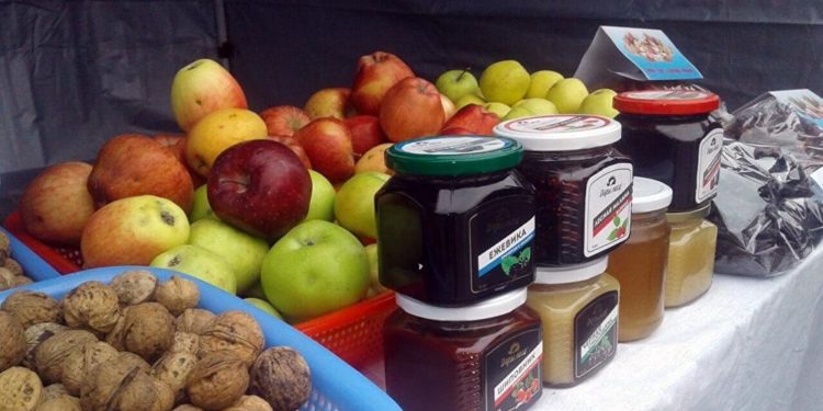 Бишкекте айыл-чарба жарманкелери өтүп жатат