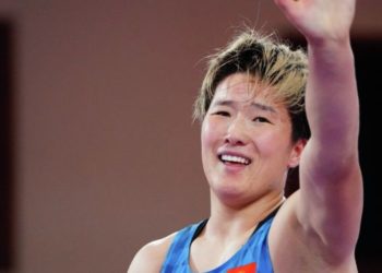 Балбан Айпери Медет кызы эл аралык турнирде олимпиада чемпионун жеңип, финалга чыкты