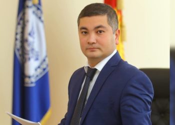 Өкмөт аппаратынын жетекчисинин биринчи орун басары Уран Ахметов кызматтан бошотулду