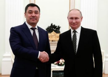 Жапаров Путинди Кыргыз өлкөсүнө чакырды