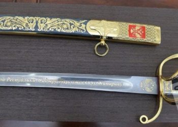 Орусиянын президенти Владимир Путин Садыр Жапаровго белекке эмне берген?