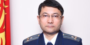 Премьер Марипов юстиция министринин дагы бир орун басарын кызматтан бошотту