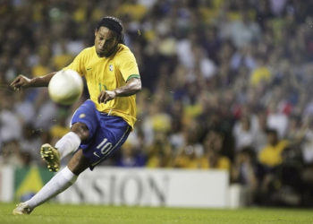 Кыргызстандык футболчу Роналдиньодой гол киргизди. Видео