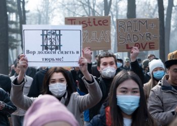 Али Токтакунов: «Матраимовдун Кыргызстандагы 25 банкта акчасы бар экен»