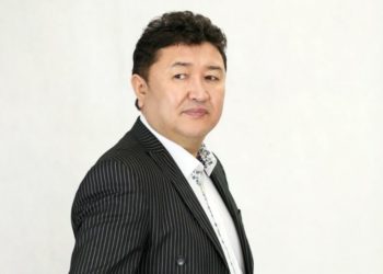 Абидин Темиров: «Катташтарым көп болгондуктан туулган күн белгилебейм»