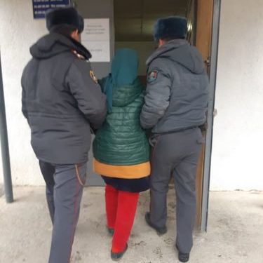 Таласта күйөөсүн өлтүрүүгө шектелип 27 жаштагы келин кармалды