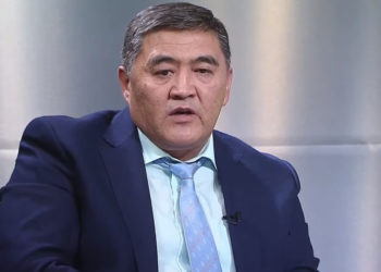 Камчыбек Ташиев: «Эртеңден баштап бир нече чоң чиновниктер камалат»