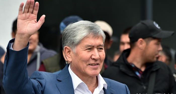 Алмазбек Атамбаев 7-апрелге чейин камакта калтырылды