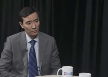 Юрист Медер Алиев: “Ачуу чындык! Бирок парламентаризм эң жакшы система”