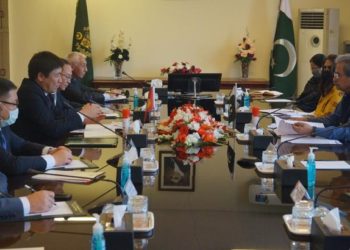 Кыргызстандын медициналык окуу жайлары Пакистандын кара тизмесинен чыгат