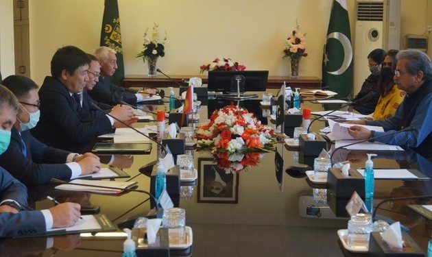 Кыргызстандын медициналык окуу жайлары Пакистандын кара тизмесинен чыгат