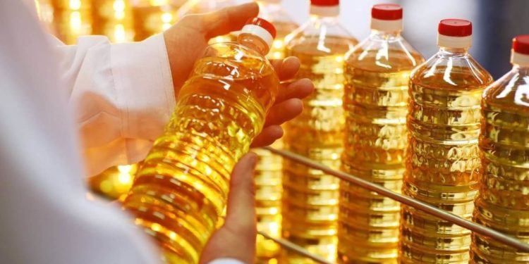 Өкмөт башчы Улукбек Марипов: «Акыркы алты айда өсүмдүк майы 163 пайызга кымбаттады»