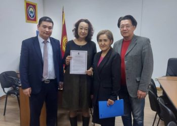 Кыргызстандык дары-дармек өндүрүүчү компания ЕАЭБдин GMP сертификатын алды