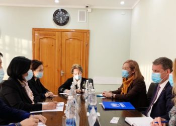 Жарандыгы жок адамдар да коронавируска каршы эмдөөдөн өтө алышат