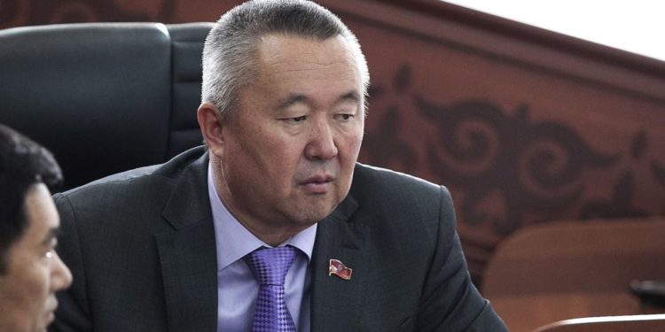 Сайдулла Нышанов «Ата Мекен» партиясынын курамынан чыгарын билдирди