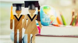 Кыргызстандык студенттер окуу үчүн Орусияга кантип барса болот? Элчиликтин жообу