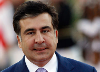 Грузиянын экс-президенти Саакашвили Жапаровго жардам берүүгө даяр