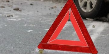 Кеминде эки унаа сүзүшүп бир адам каза болду