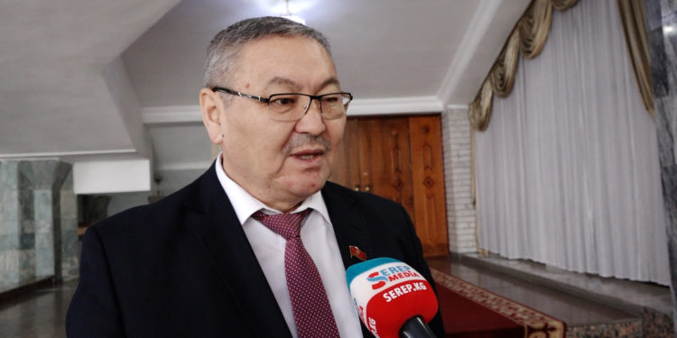 Закир Шарапов: «Матраимовдор менен студенттик күндөрдөн бери доспуз»