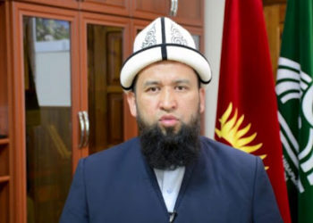 Экс-муфтий Максатбек Токтомушев чуулуу видео боюнча өз пикирин билдирди (видео)