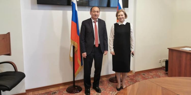 Орусия Кыргызстанга жардам катары 100 миң ПЦР-тест бермей болду