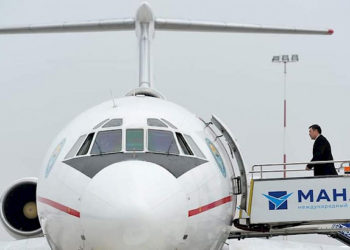 Жапаров Казакстанга иш сапары менен барат