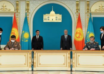 Садыр Жапаровдун Казакстанга болгон мамлекеттик сапарынын алкагында кайсы документтерге кол коюлду?