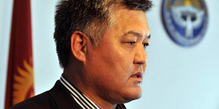 Саясатчы Бектур Асановдун апасы көз жумду