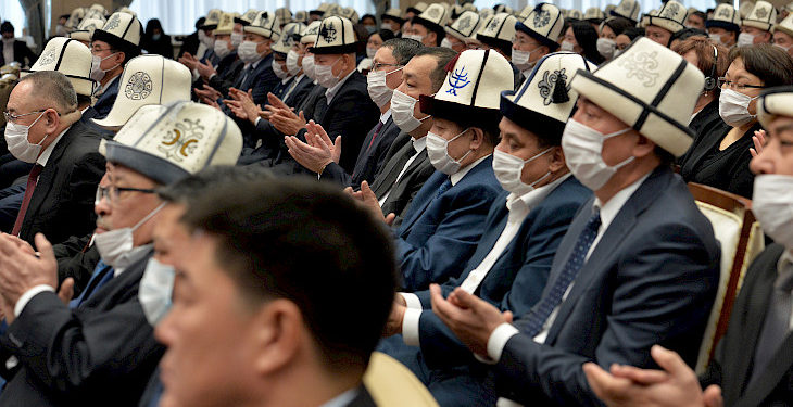 Президент: «Мындан кийин соттор ар бир мыйзамсыз чечими үчүн жооп берет»