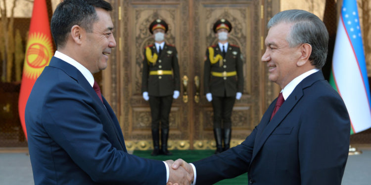 Өмүрбек Суваналиев: «Сох анклавына коридор берилбейт»