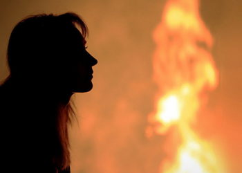 Түркмөнстанда эки баланын апасы өзүн өрттөп каза тапты