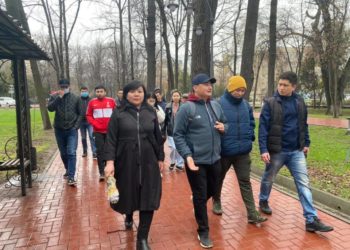 Бүгүн Бишкекте жарандык активисттер жыйырманчы жөө жүрүшүнө чыгышты