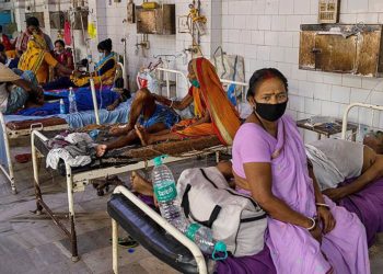 Индияда коронавирус күчөп, рекорддук саны катталды