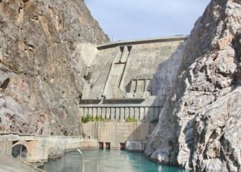 Токтогул суу сактагычында суунун агып келишинен чыгышы дээрлик төрт эсеге көп болууда