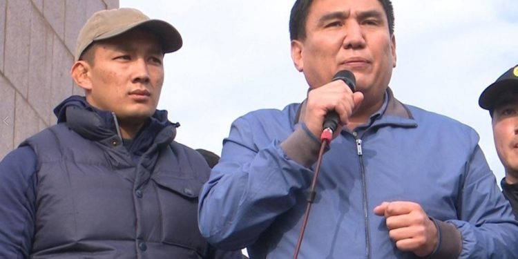 Ош мэриясынын спорт комитетинин башчысына кылмыш иши козголду