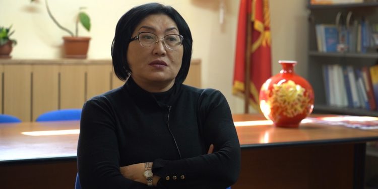 Юрист Чолпон Жакупова учурда бизнеске болуп көрбөгөндөй кысым болуп жатканын айтып, президентке кайрылуу жасады
