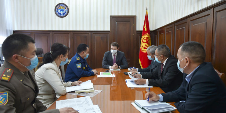 2,5 айдын ичинде 3 өрт кырсыгы катталды. Өкмөт мектептердин өрт коопсуздугун талкуулады