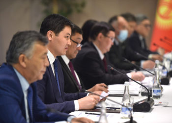 Өкмөт башчы: «Кыргыз-өзбек маданий иш-чараларын үзгүлтүксүз өткөрүү практикасын улантуу зарыл»