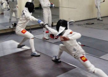 Фехтование боюнча Кыргызстандын курама командасы Дүйнө кубогуна катышат