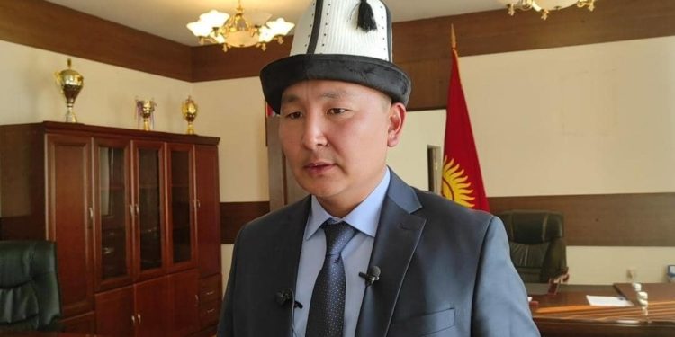 Айбек Бузурманкулов өкмөттүн Талас облусундагы ыйгарым укуктуу өкүлү кызматынан бошотулду