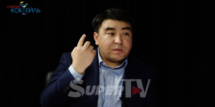 Жанар Акаев: «Бийликтегилер Матраимов менен «договорду» бузду»