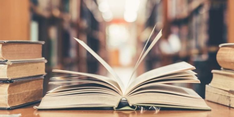 Министр: «Келишимдик негизде окуган студенттердин окуу акысы боюнча маселеси каралууда»