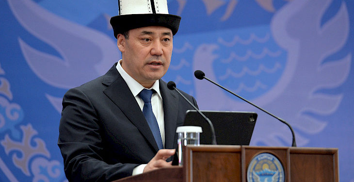 Садыр Жапаров: «Медиктердин айлык акысы 40 пайызга көтөрүлөт»