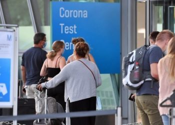 Германия коронавирустун үчүнчү толкуну тууралуу жарыялады