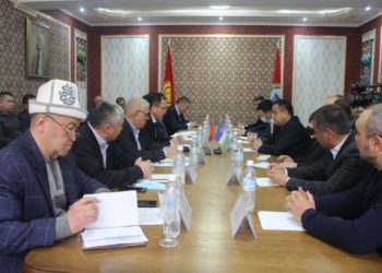 Баткен менен Фергана облустарынын башчылары жолукту